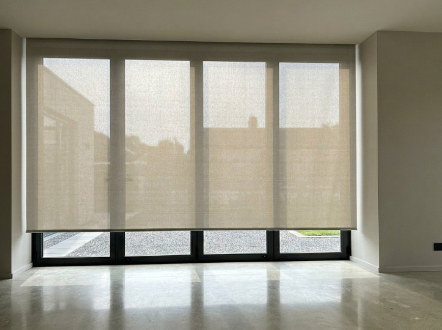Roller Blinds See Through
