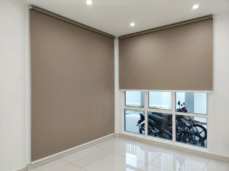 Roller Blinds Semi Blackout